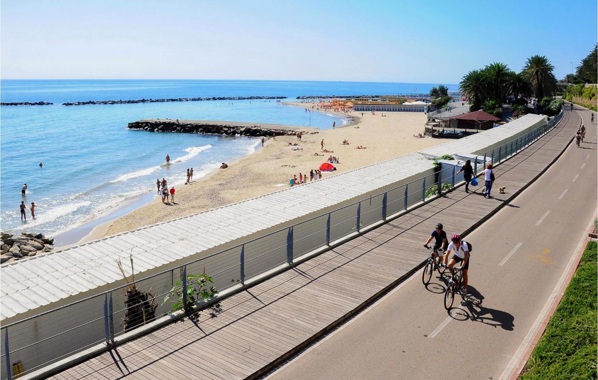Casa Delle Rondini Apartamento Santo Stefano al Mare Exterior foto